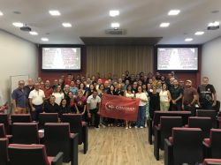 Seminário traça plano de ação para organização do ramo financeiro