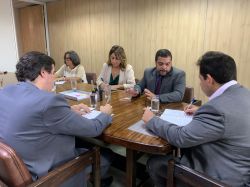 Cooperativas: Encontro entre movimento sindical e Ministério do Trabalho debate representação do setor