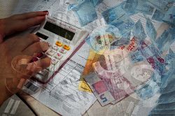 Banco Central reduz Selic em apenas 0,25 e mantém juros em nível que contribui à perda de renda da população