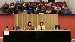 Trabalhadores voltam à mesa de negociação com os bancos nesta quinta-feira (30) para discutir cláusulas econômicas Trabalhadores voltam à mesa de negociação com os bancos nesta quinta-feira (30) para discutir cláusulas econômicas