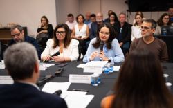 Categoria garante aumento real, mantém direitos e alcança novas conquistas; Proposta será submetida às assembleias Categoria garante aumento real, mantém direitos e alcança novas conquistas; Proposta será submetida às assembleias