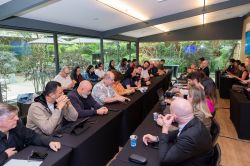 Caixa apresenta proposta final para o Saúde Caixa e negociações avançam em carreira e remuneração variável Caixa apresenta proposta final para o Saúde Caixa e negociações avançam em carreira e remuneração variável